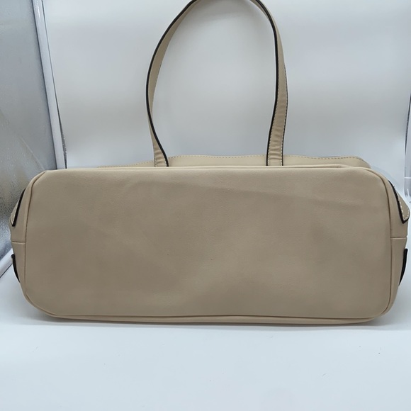 Cream Faux Leather Tote Bag / Purse - Picture 9 of 9